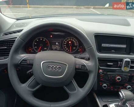 Сірий Ауді Ку 5, об'ємом двигуна 2 л та пробігом 260 тис. км за 13999 $, фото 36 на Automoto.ua