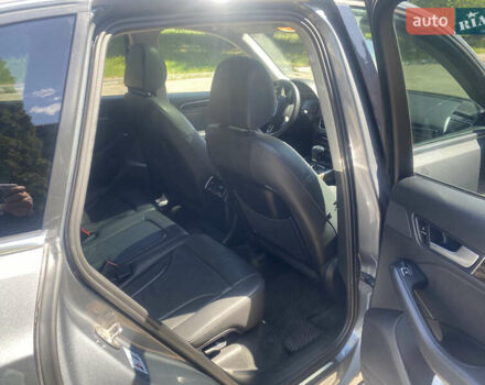 Серый Ауди Ку 5, объемом двигателя 1.98 л и пробегом 225 тыс. км за 15000 $, фото 15 на Automoto.ua