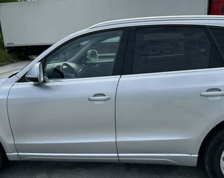 Серый Ауди Ку 5, объемом двигателя 1.98 л и пробегом 263 тыс. км за 12900 $, фото 15 на Automoto.ua