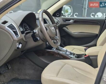 Сірий Ауді Ку 5, об'ємом двигуна 2 л та пробігом 190 тис. км за 14999 $, фото 7 на Automoto.ua