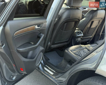 Серый Ауди Ку 5, объемом двигателя 1.98 л и пробегом 208 тыс. км за 16499 $, фото 22 на Automoto.ua