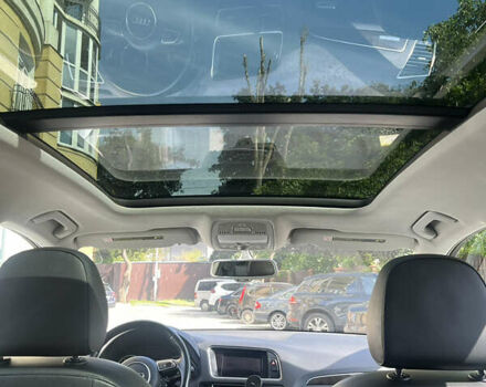 Сірий Ауді Ку 5, об'ємом двигуна 1.98 л та пробігом 202 тис. км за 16799 $, фото 10 на Automoto.ua