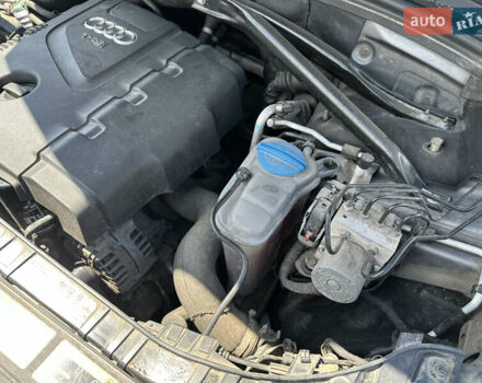 Серый Ауди Ку 5, объемом двигателя 1.98 л и пробегом 208 тыс. км за 16499 $, фото 32 на Automoto.ua