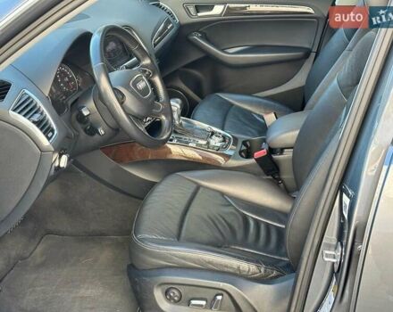 Серый Ауди Ку 5, объемом двигателя 2 л и пробегом 182 тыс. км за 16990 $, фото 13 на Automoto.ua