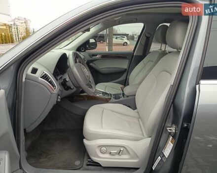Сірий Ауді Ку 5, об'ємом двигуна 2 л та пробігом 260 тис. км за 13999 $, фото 17 на Automoto.ua