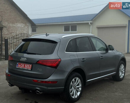 Сірий Ауді Ку 5, об'ємом двигуна 2 л та пробігом 175 тис. км за 15000 $, фото 27 на Automoto.ua