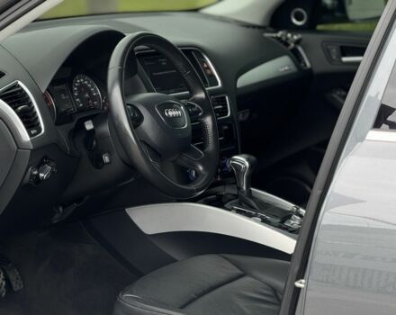 Сірий Ауді Ку 5, об'ємом двигуна 2 л та пробігом 190 тис. км за 14800 $, фото 6 на Automoto.ua