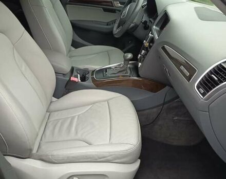 Сірий Ауді Ку 5, об'ємом двигуна 2 л та пробігом 260 тис. км за 13999 $, фото 18 на Automoto.ua