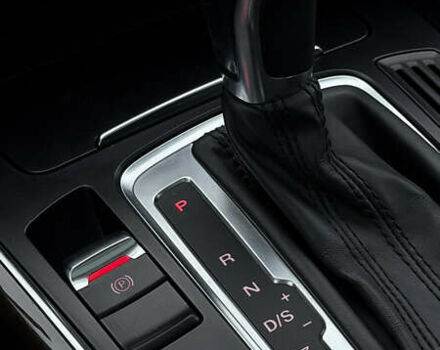 Серый Ауди Ку 5, объемом двигателя 1.98 л и пробегом 223 тыс. км за 12700 $, фото 45 на Automoto.ua