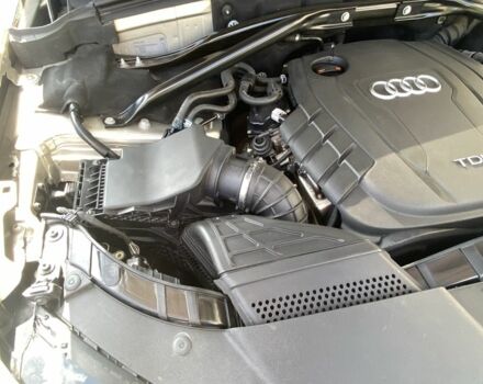 Серый Ауди Ку 5, объемом двигателя 2 л и пробегом 137 тыс. км за 18999 $, фото 4 на Automoto.ua