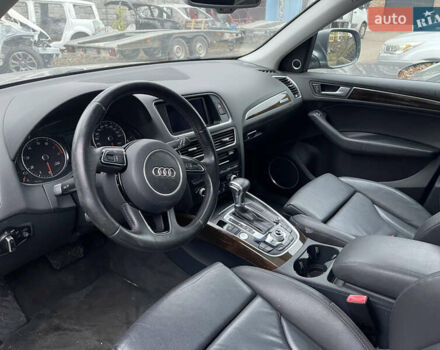 Сірий Ауді Ку 5, об'ємом двигуна 3 л та пробігом 223 тис. км за 10500 $, фото 7 на Automoto.ua