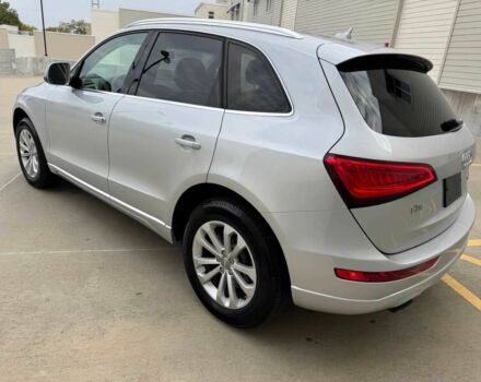 Сірий Ауді Ку 5, об'ємом двигуна 2 л та пробігом 90 тис. км за 14500 $, фото 4 на Automoto.ua