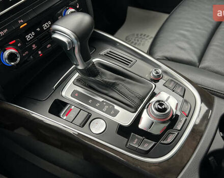 Серый Ауди Ку 5, объемом двигателя 1.98 л и пробегом 154 тыс. км за 16800 $, фото 12 на Automoto.ua