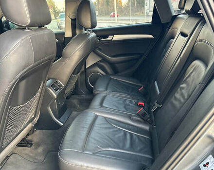 Серый Ауди Ку 5, объемом двигателя 2.97 л и пробегом 241 тыс. км за 18300 $, фото 5 на Automoto.ua