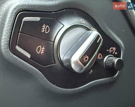 Серый Ауди Ку 5, объемом двигателя 3 л и пробегом 282 тыс. км за 12999 $, фото 32 на Automoto.ua