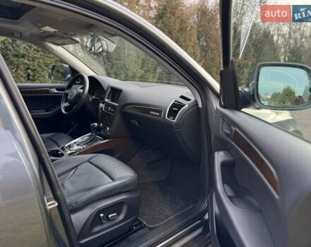 Серый Ауди Ку 5, объемом двигателя 2 л и пробегом 188 тыс. км за 14350 $, фото 43 на Automoto.ua