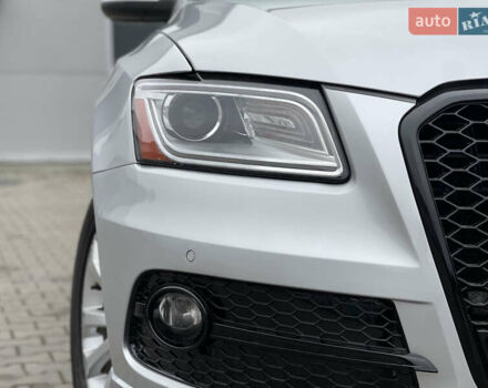 Серый Ауди Ку 5, объемом двигателя 1.98 л и пробегом 287 тыс. км за 13500 $, фото 17 на Automoto.ua