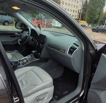 Серый Ауди Ку 5, объемом двигателя 1.98 л и пробегом 219 тыс. км за 16500 $, фото 8 на Automoto.ua