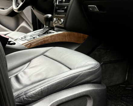 Сірий Ауді Ку 5, об'ємом двигуна 2 л та пробігом 219 тис. км за 15800 $, фото 28 на Automoto.ua