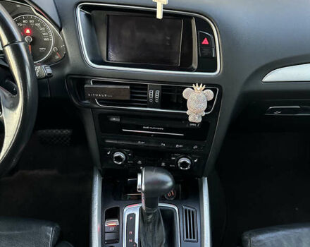 Серый Ауди Ку 5, объемом двигателя 2.97 л и пробегом 241 тыс. км за 18300 $, фото 8 на Automoto.ua