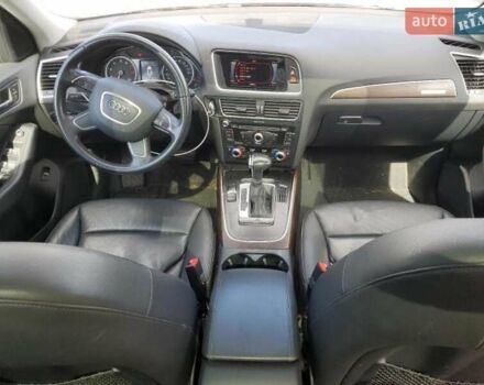 Сірий Ауді Ку 5, об'ємом двигуна 2 л та пробігом 242 тис. км за 9600 $, фото 5 на Automoto.ua