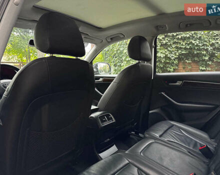 Ауди Ку 5 2014 в Киеве на Automoto.ua Серый Ауди Ку 5, объемом двигателя 2 л и пробегом 177 тыс. км за 17940 $, фото 32 на Automoto.ua