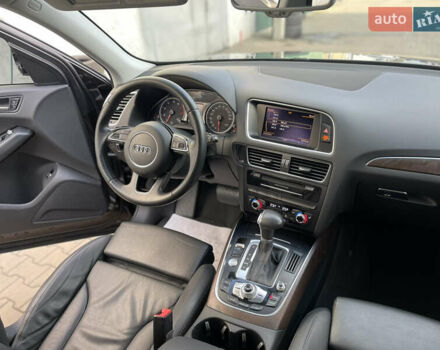 Серый Ауди Ку 5, объемом двигателя 2 л и пробегом 290 тыс. км за 13800 $, фото 20 на Automoto.ua