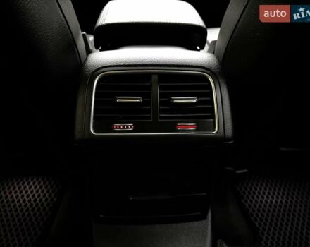 Ауди Ку 5 2014 в Киеве на Automoto.ua Серый Ауди Ку 5, объемом двигателя 2 л и пробегом 177 тыс. км за 17940 $, фото 33 на Automoto.ua