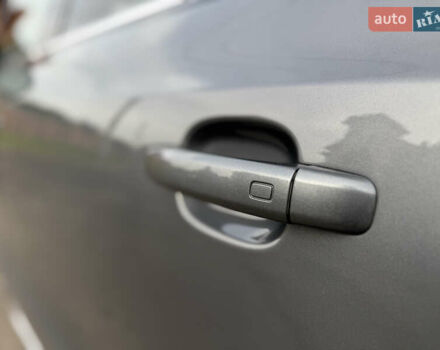 Серый Ауди Ку 5, объемом двигателя 2 л и пробегом 188 тыс. км за 14350 $, фото 96 на Automoto.ua