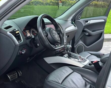 Сірий Ауді Ку 5, об'ємом двигуна 3 л та пробігом 140 тис. км за 18999 $, фото 6 на Automoto.ua