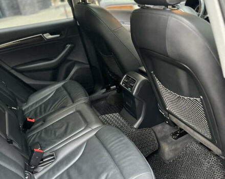 Серый Ауди Ку 5, объемом двигателя 1.98 л и пробегом 171 тыс. км за 14900 $, фото 14 на Automoto.ua