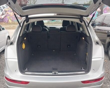 Серый Ауди Ку 5, объемом двигателя 3 л и пробегом 130 тыс. км за 19500 $, фото 2 на Automoto.ua