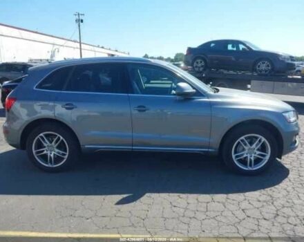 Серый Ауди Ку 5, объемом двигателя 2 л и пробегом 91 тыс. км за 2300 $, фото 13 на Automoto.ua