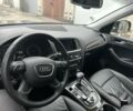 Сірий Ауді Ку 5, об'ємом двигуна 2 л та пробігом 200 тис. км за 13600 $, фото 9 на Automoto.ua