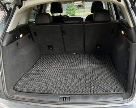 Серый Ауди Ку 5, объемом двигателя 1.98 л и пробегом 171 тыс. км за 14900 $, фото 17 на Automoto.ua