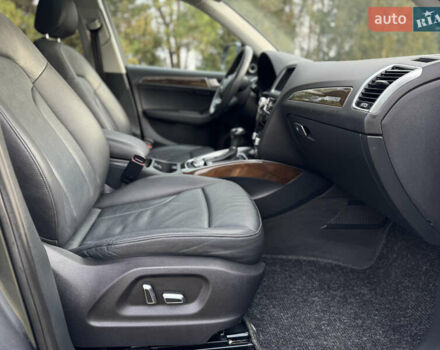 Серый Ауди Ку 5, объемом двигателя 2 л и пробегом 188 тыс. км за 14350 $, фото 40 на Automoto.ua