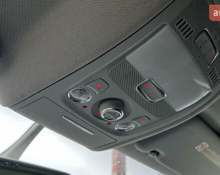 Серый Ауди Ку 5, объемом двигателя 1.98 л и пробегом 154 тыс. км за 16800 $, фото 16 на Automoto.ua