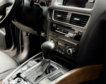 Сірий Ауді Ку 5, об'ємом двигуна 2 л та пробігом 219 тис. км за 15800 $, фото 30 на Automoto.ua