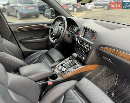 Серый Ауди Ку 5, объемом двигателя 2 л и пробегом 190 тыс. км за 15750 $, фото 30 на Automoto.ua