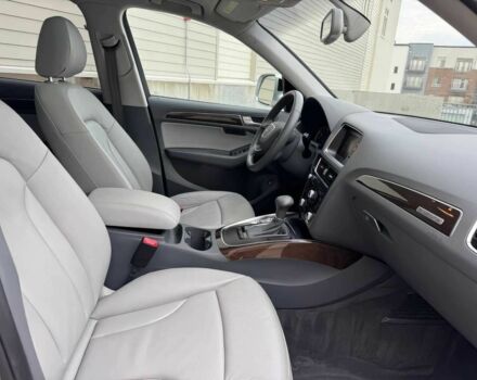 Сірий Ауді Ку 5, об'ємом двигуна 2 л та пробігом 90 тис. км за 14500 $, фото 9 на Automoto.ua