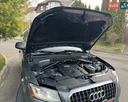 Серый Ауди Ку 5, объемом двигателя 2 л и пробегом 188 тыс. км за 14350 $, фото 94 на Automoto.ua