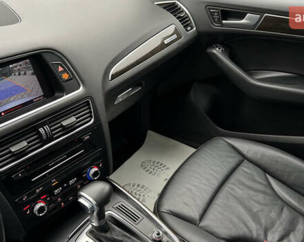 Серый Ауди Ку 5, объемом двигателя 1.98 л и пробегом 154 тыс. км за 16800 $, фото 18 на Automoto.ua