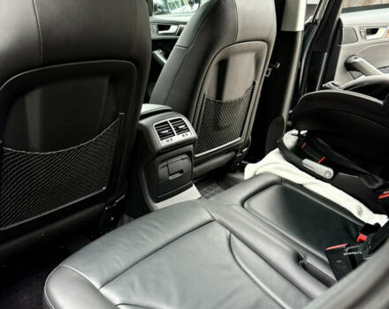 Сірий Ауді Ку 5, об'ємом двигуна 2 л та пробігом 219 тис. км за 15800 $, фото 33 на Automoto.ua