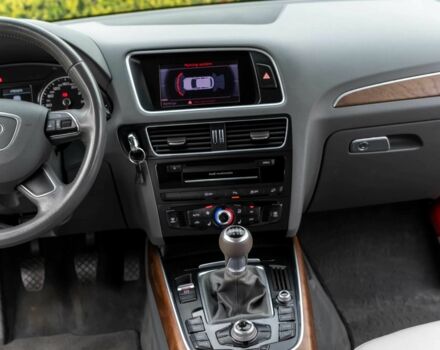 Ауди Ку 5 2014 в Виннице на Automoto.ua Серый Ауди Ку 5, объемом двигателя 2 л и пробегом 80 тыс. км за 4900 $, фото 16 на Automoto.ua