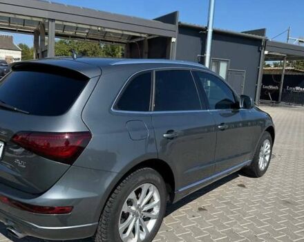 Серый Ауди Ку 5, объемом двигателя 1.98 л и пробегом 189 тыс. км за 17000 $, фото 4 на Automoto.ua