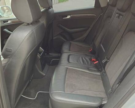 Серый Ауди Ку 5, объемом двигателя 1.97 л и пробегом 227 тыс. км за 24300 $, фото 8 на Automoto.ua