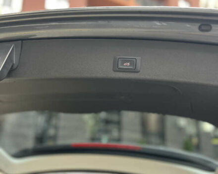 Серый Ауди Ку 5, объемом двигателя 1.98 л и пробегом 171 тыс. км за 14900 $, фото 18 на Automoto.ua