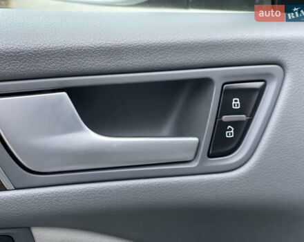 Серый Ауди Ку 5, объемом двигателя 1.98 л и пробегом 287 тыс. км за 13500 $, фото 29 на Automoto.ua