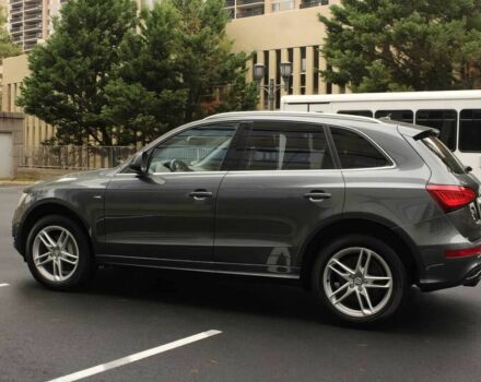 Серый Ауди Ку 5, объемом двигателя 3 л и пробегом 90 тыс. км за 3000 $, фото 3 на Automoto.ua