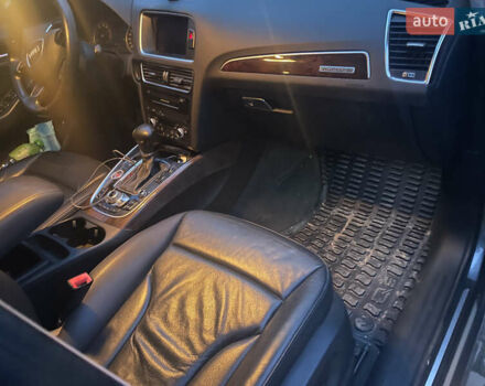 Сірий Ауді Ку 5, об'ємом двигуна 1.98 л та пробігом 207 тис. км за 15500 $, фото 21 на Automoto.ua